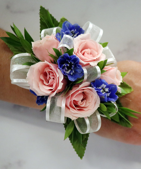wrist corsage